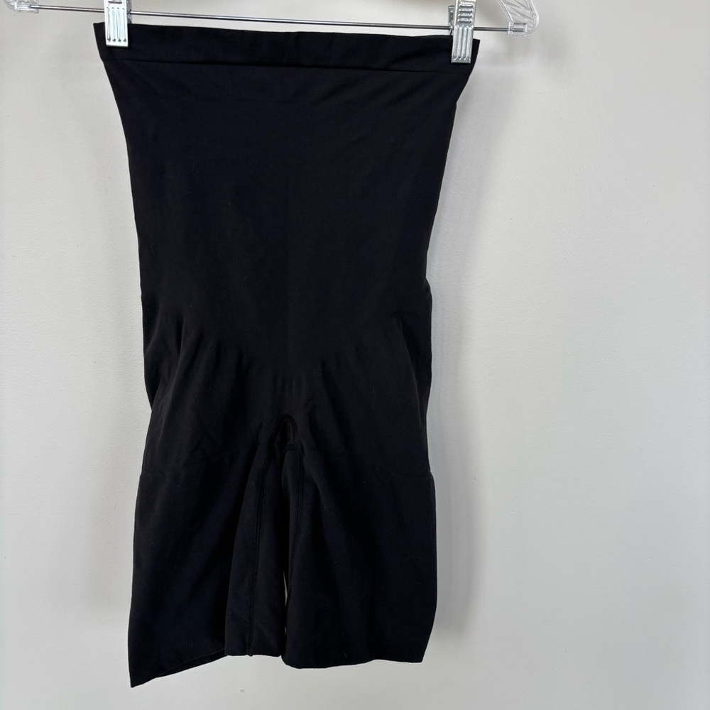 Spanx Black High Rise‎ Shape Wear Shorts Size 1X